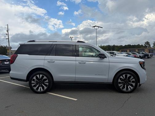 Space Silver Metallic 2026 Ford Expedition Platinum