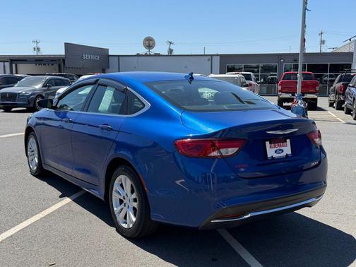 Vivid Blue Pearlcoat 2016 Chrysler 200 Limited