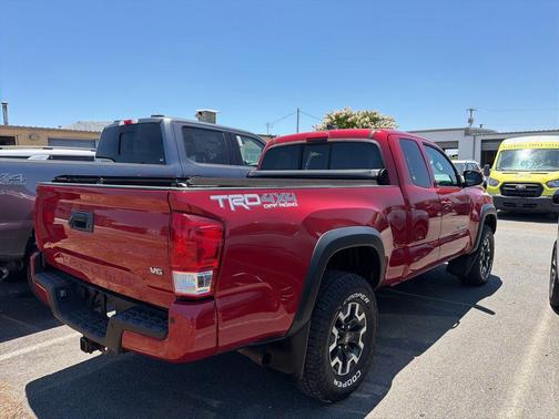 Barcelona Red Metallic 2016 Toyota Tacoma Base