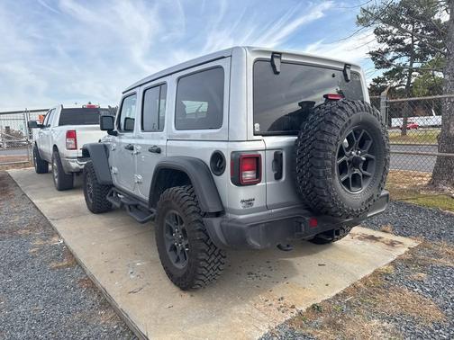 2024 Jeep Wrangler Willys