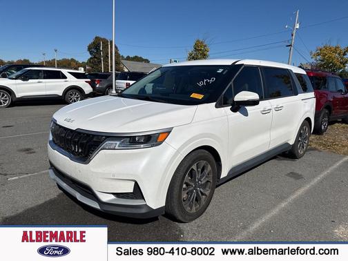 2022 Kia Carnival EX