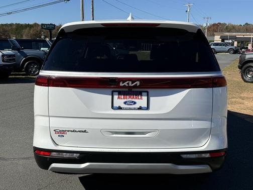 2022 Kia Carnival EX
