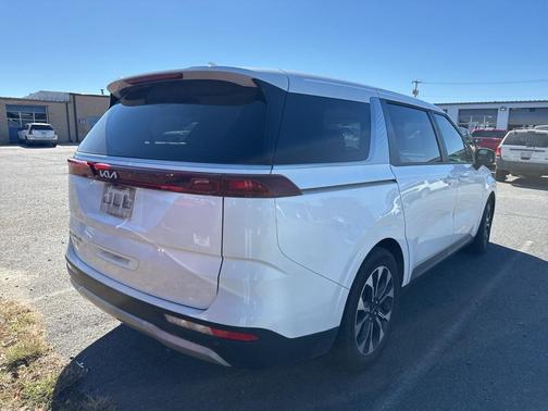 2022 Kia Carnival EX