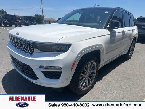 Bright White Clearcoat 2025 Jeep Grand Cherokee Summit