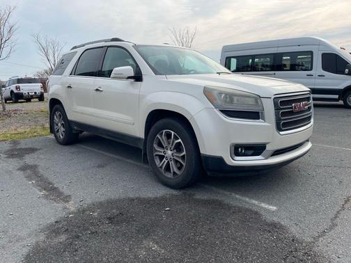 White Diamond Clearcoat 2014 GMC Acadia SLT-1