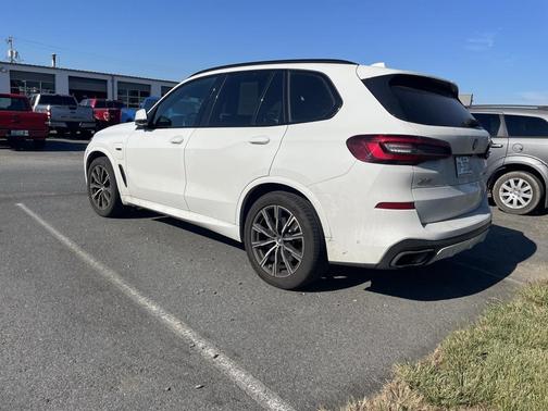 2023 BMW X5 PHEV xDrive45e