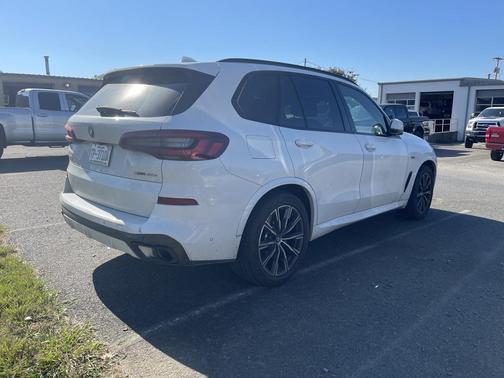 2023 BMW X5 PHEV xDrive45e