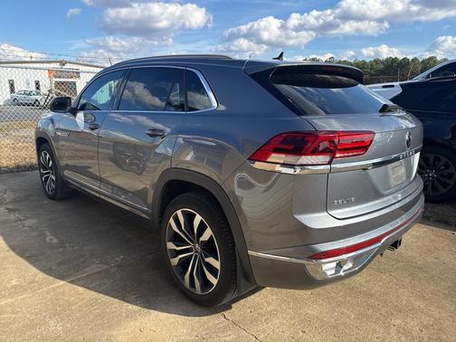 2020 Volkswagen Atlas Cross Sport 3.6L V6 SEL Premium R-Line