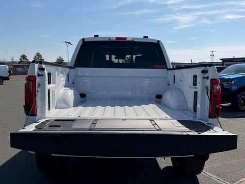 Oxford White 2026 Ford F-150 XLT