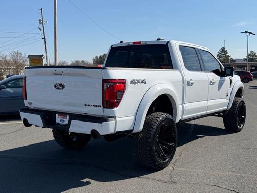 Oxford White 2026 Ford F-150 XLT