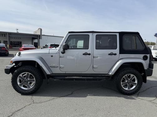 2014 Jeep Wrangler Unlimited Sahara