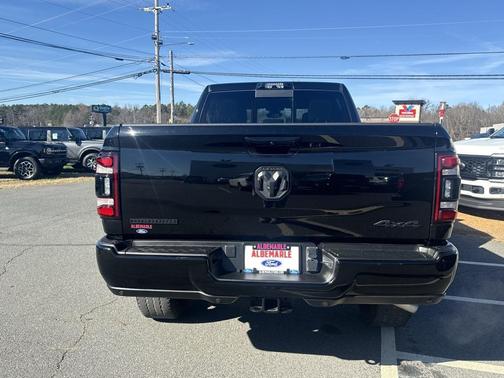 2024 RAM 2500 Big Horn Crew Cab 4x4 6'4' Box