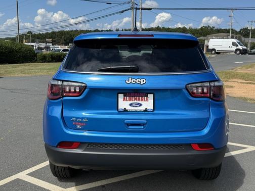 2025 Jeep Compass Sport