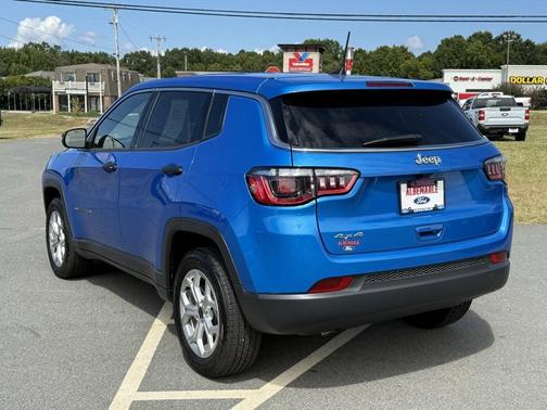 2025 Jeep Compass Sport