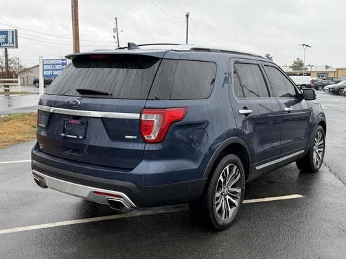 2017 Ford Explorer Platinum