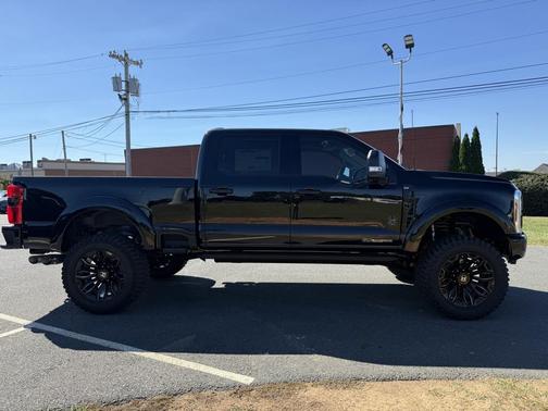 Agate Black Metallic 2026 Ford F-250 XLT