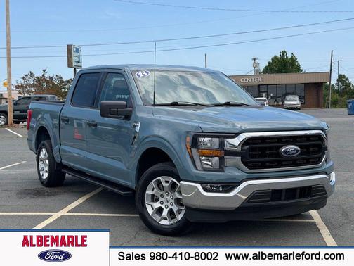 Blue 2023 Ford F-150 XLT