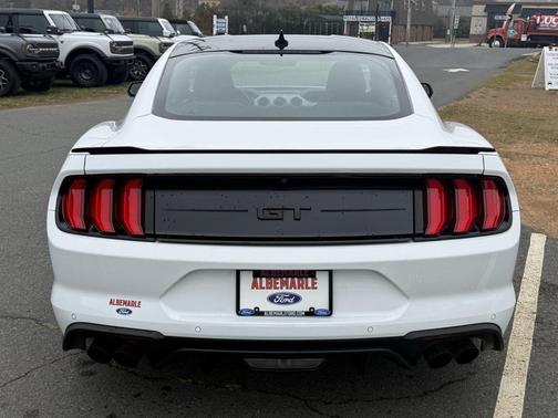 2022 Ford Mustang GT Premium