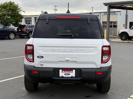 Oxford White 2026 Ford Bronco Sport Outer Banks