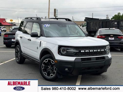 Oxford White 2026 Ford Bronco Sport Outer Banks