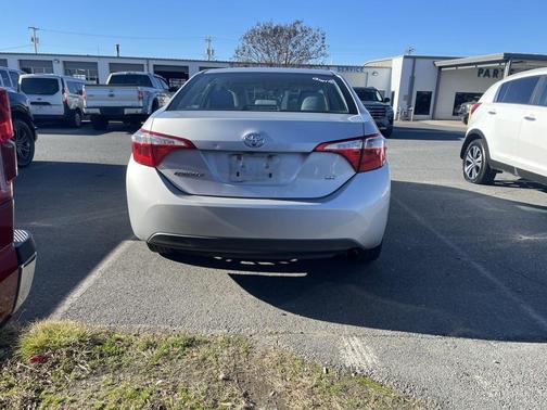 2016 Toyota Corolla LE Plus