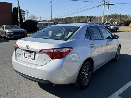 2016 Toyota Corolla LE Plus