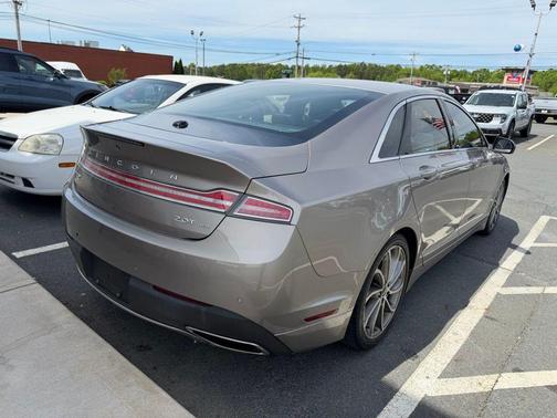 Mocha Metallic 2019 Lincoln MKZ Reserve I