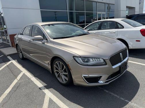 Mocha Metallic 2019 Lincoln MKZ Reserve I