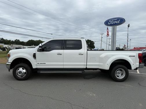 2022 Ford F-350 Lariat