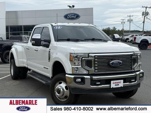2022 Ford F-350 Lariat