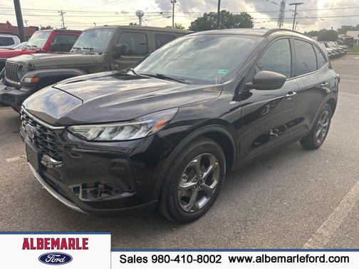 Black Metallic 2025 Ford Escape ST-Line