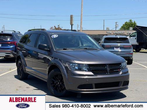 Granite Crystal Metallic Clearcoat 2020 Dodge Journey SE Value