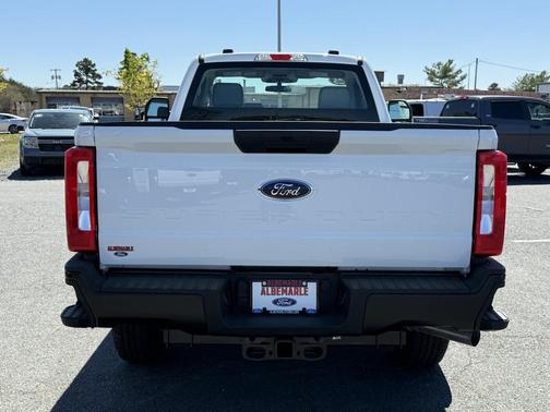 2025 Ford F-250 XLT