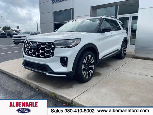 Star White Metallic Tri-Coat 2026 Ford Explorer Platinum