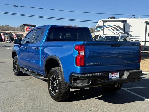 2022 Chevrolet Silverado 1500 ZR2