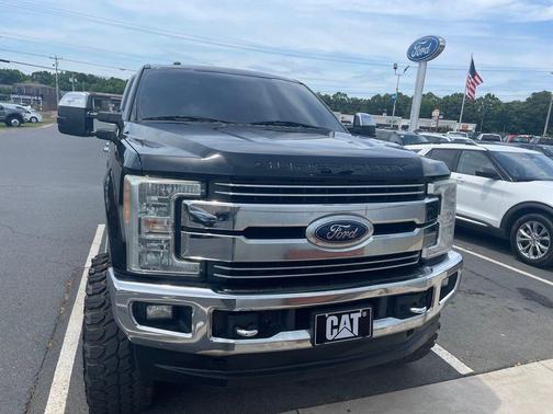 Shadow Black 2017 Ford F-250 Lariat