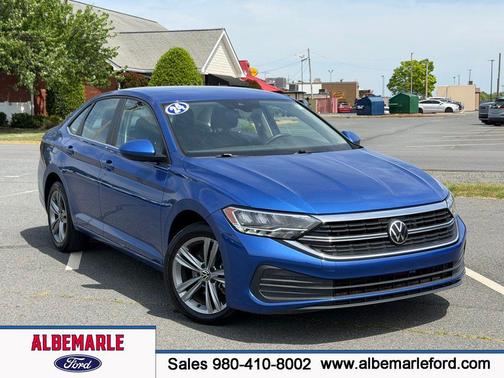 Blue 2024 Volkswagen Jetta 1.5T SE