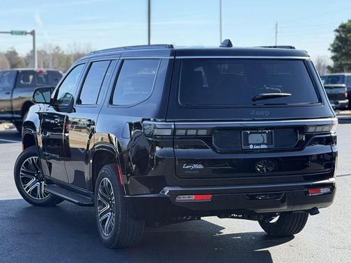 2026 Jeep Grand Wagoneer 4x4