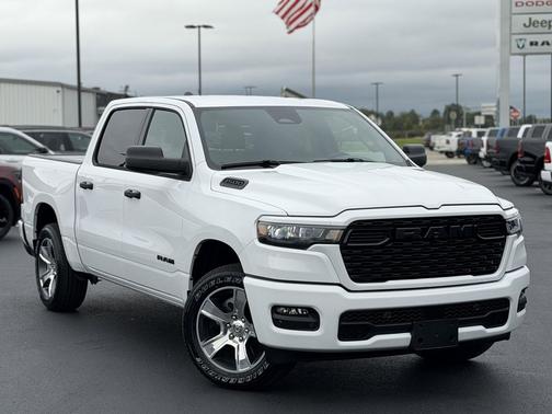 2026 RAM 1500 Express