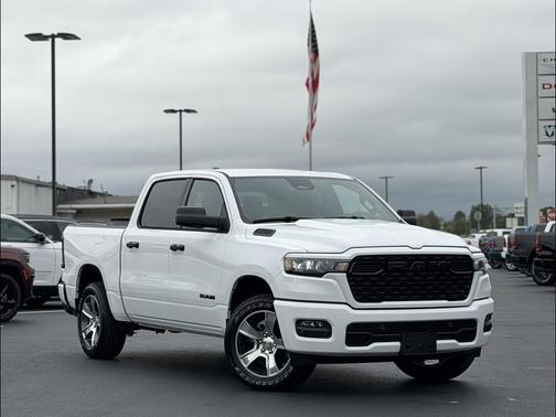 2026 RAM 1500 Express