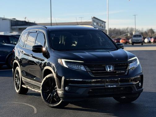 2022 Honda Pilot AWD Black Edition