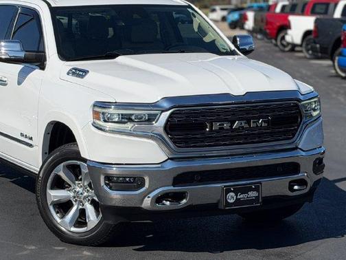 Bright White Clearcoat 2021 RAM 1500 Limited