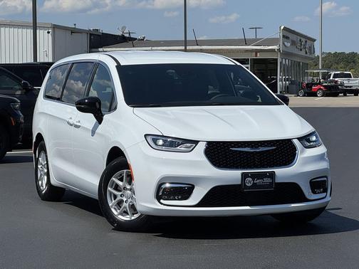 2026 Chrysler Pacifica L