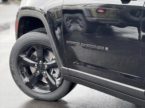 2025 Jeep Grand Cherokee L Altitude