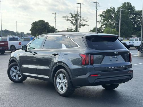 Gravity Grey 2021 Kia Sorento LX