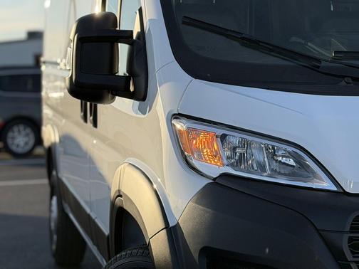 2026 RAM ProMaster 1500 Low Roof