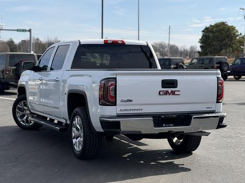2017 GMC Sierra 1500 SLT