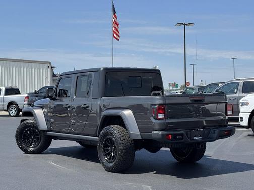 2021 Jeep Gladiator Willys 4x4