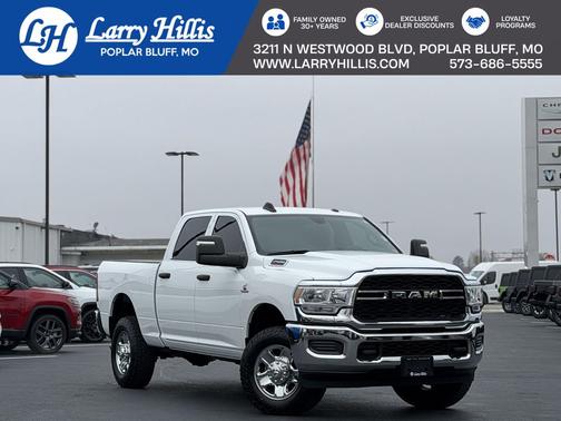 2024 RAM 2500 Tradesman Crew Cab 4x4 6'4' Box