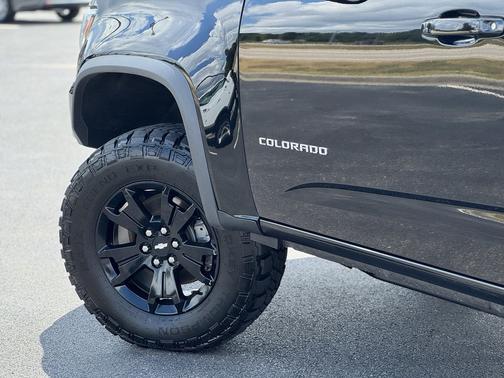 2021 Chevrolet Colorado ZR2